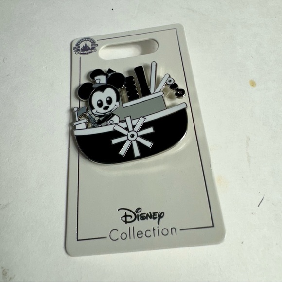 NWT. Disney Steamboat Willie black and white pin on original card back. - Picture 1 of 7